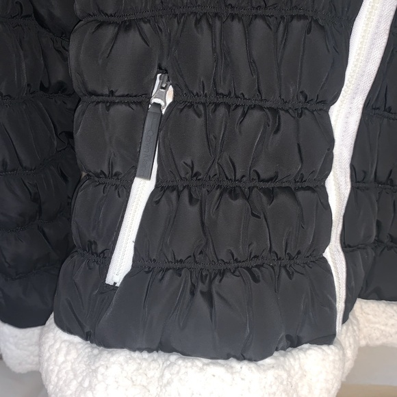 Calvin Klein Women’s Performance Jacket - Picture 6 of 13